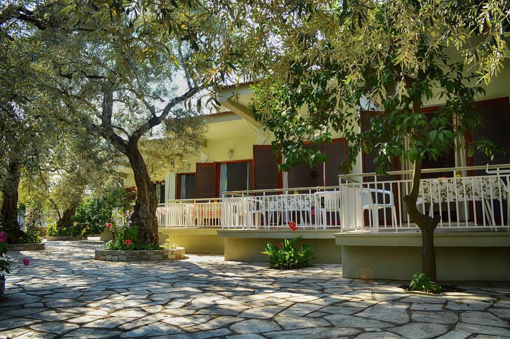 Guesthouse Irene Áfiszosz Kültér fotó